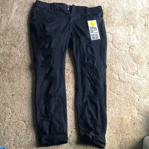 Rue 21 black ripped jeans